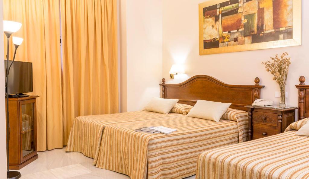 Hotel Gran Avenida Coria del Río Eksteriør billede